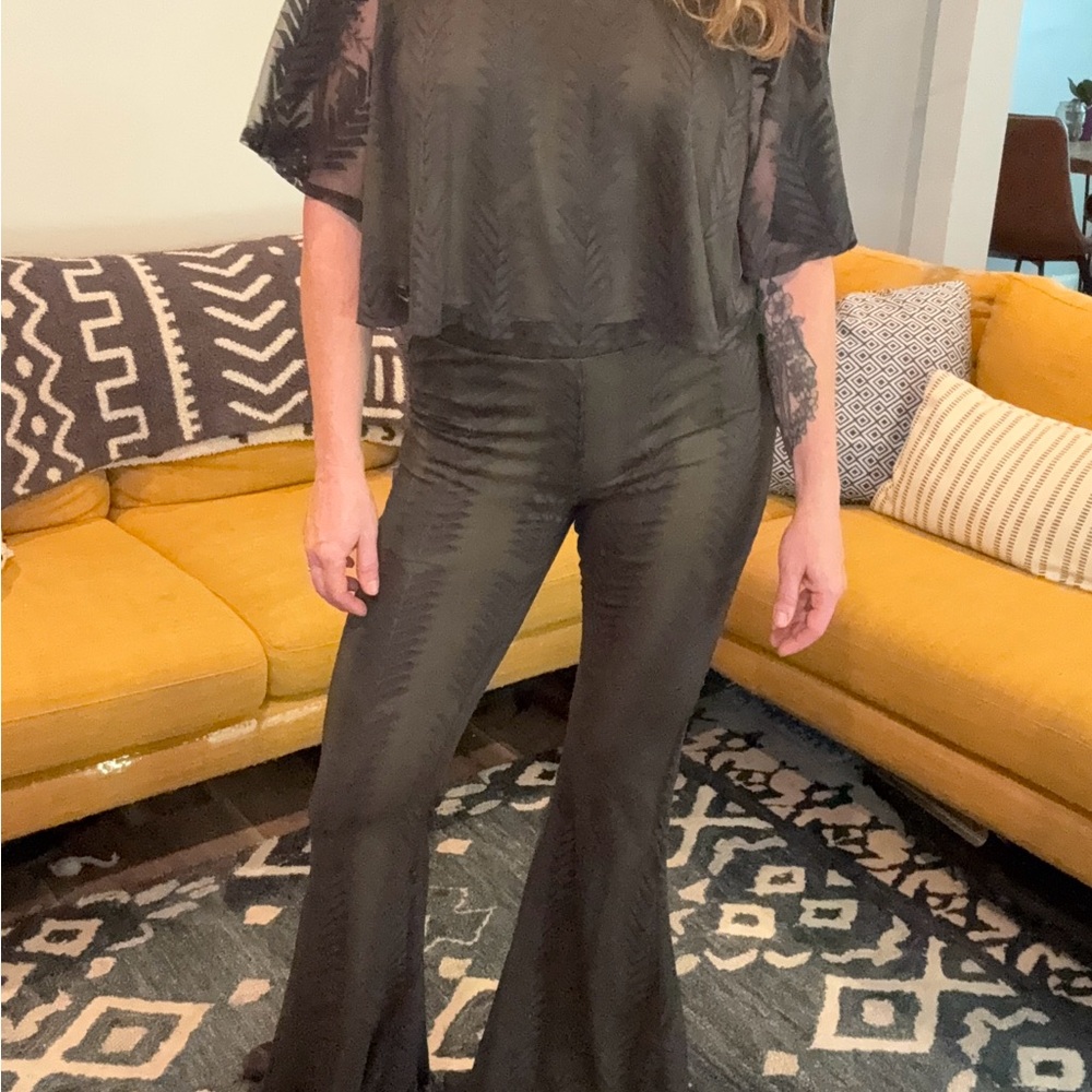 SET! Saints and Hearts dark olive green shirt/bell bottom set, Size M